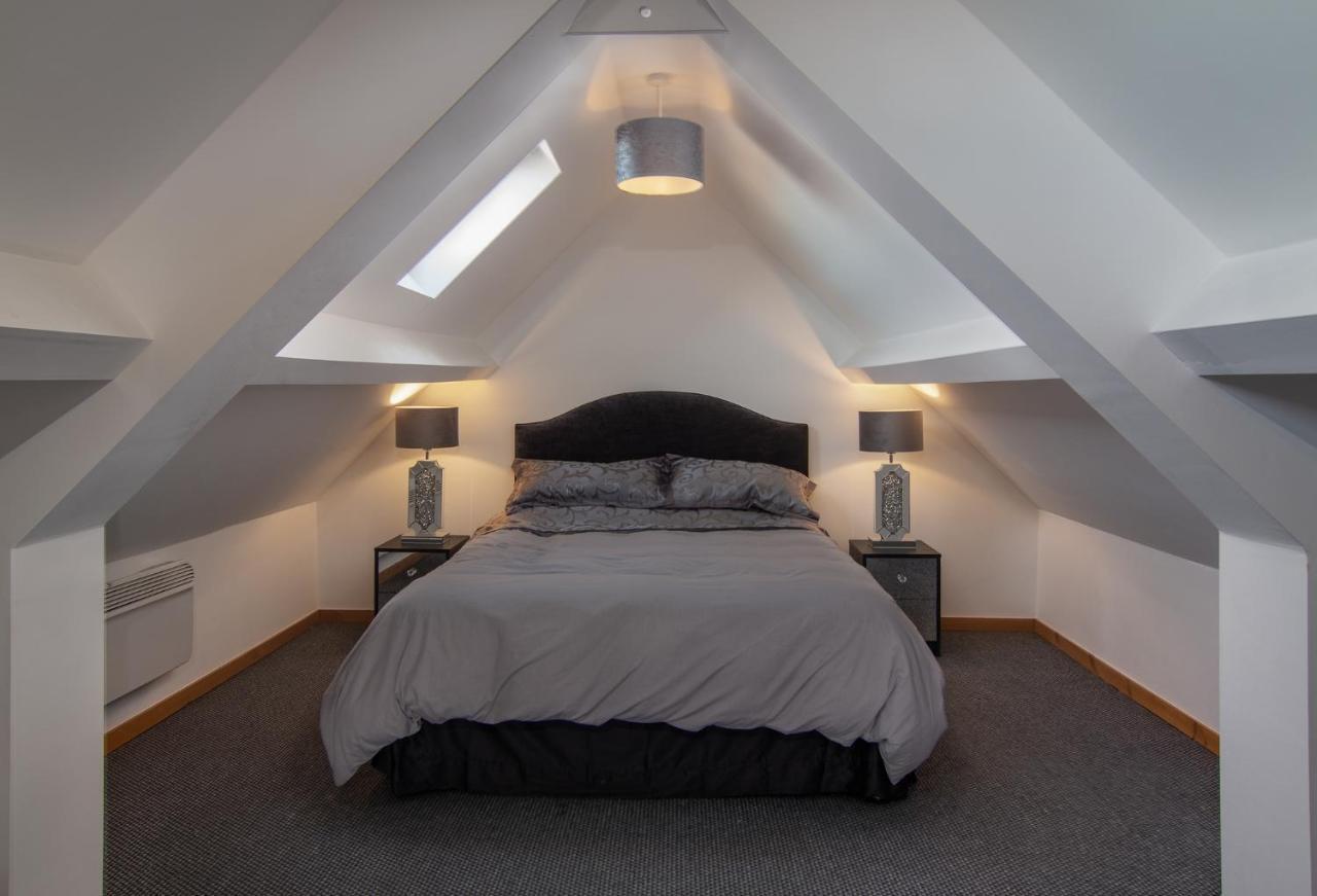 Stunning Church Conversion Close To The Tower Blackpool Buitenkant foto