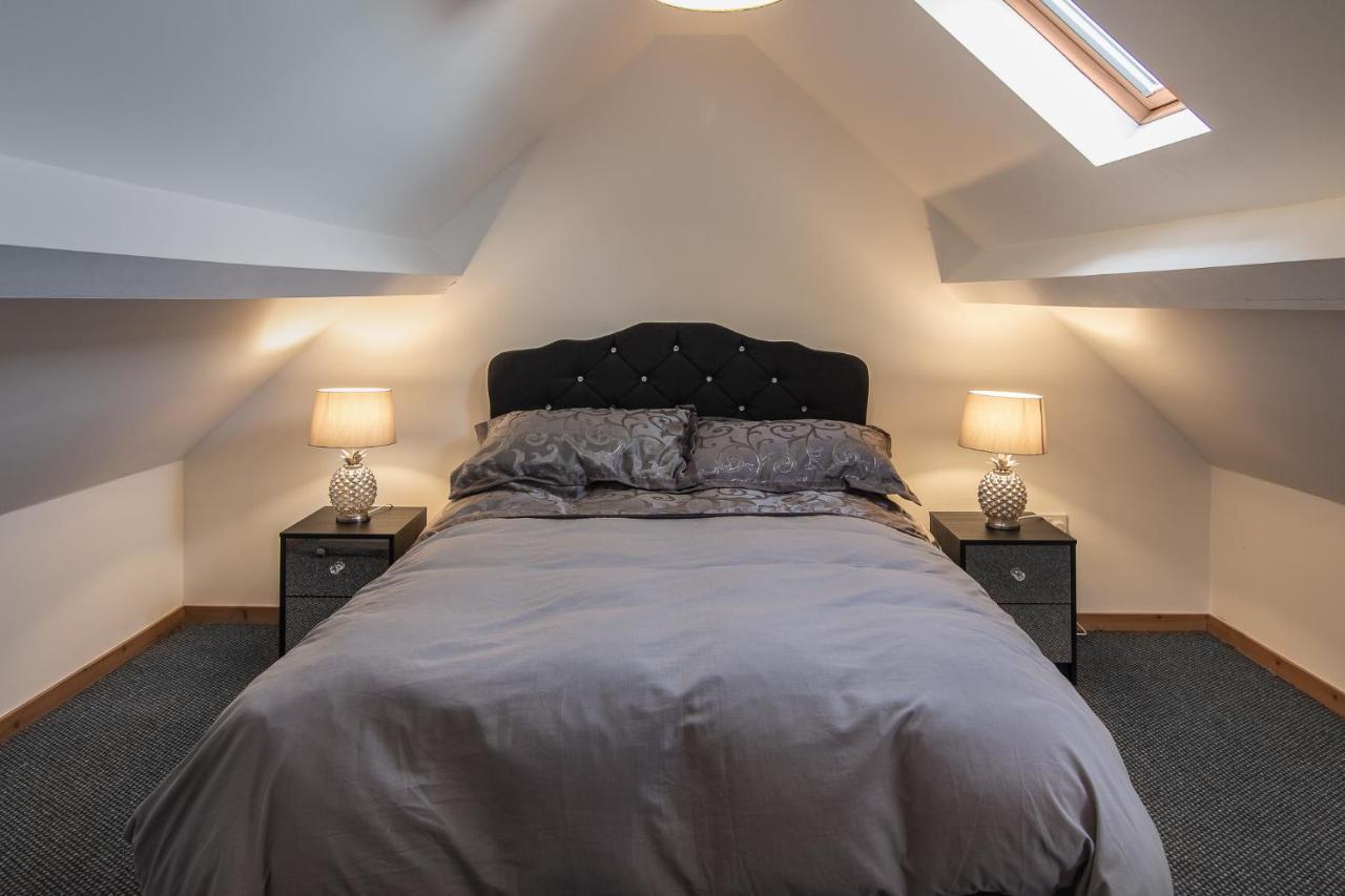 Stunning Church Conversion Close To The Tower Blackpool Buitenkant foto